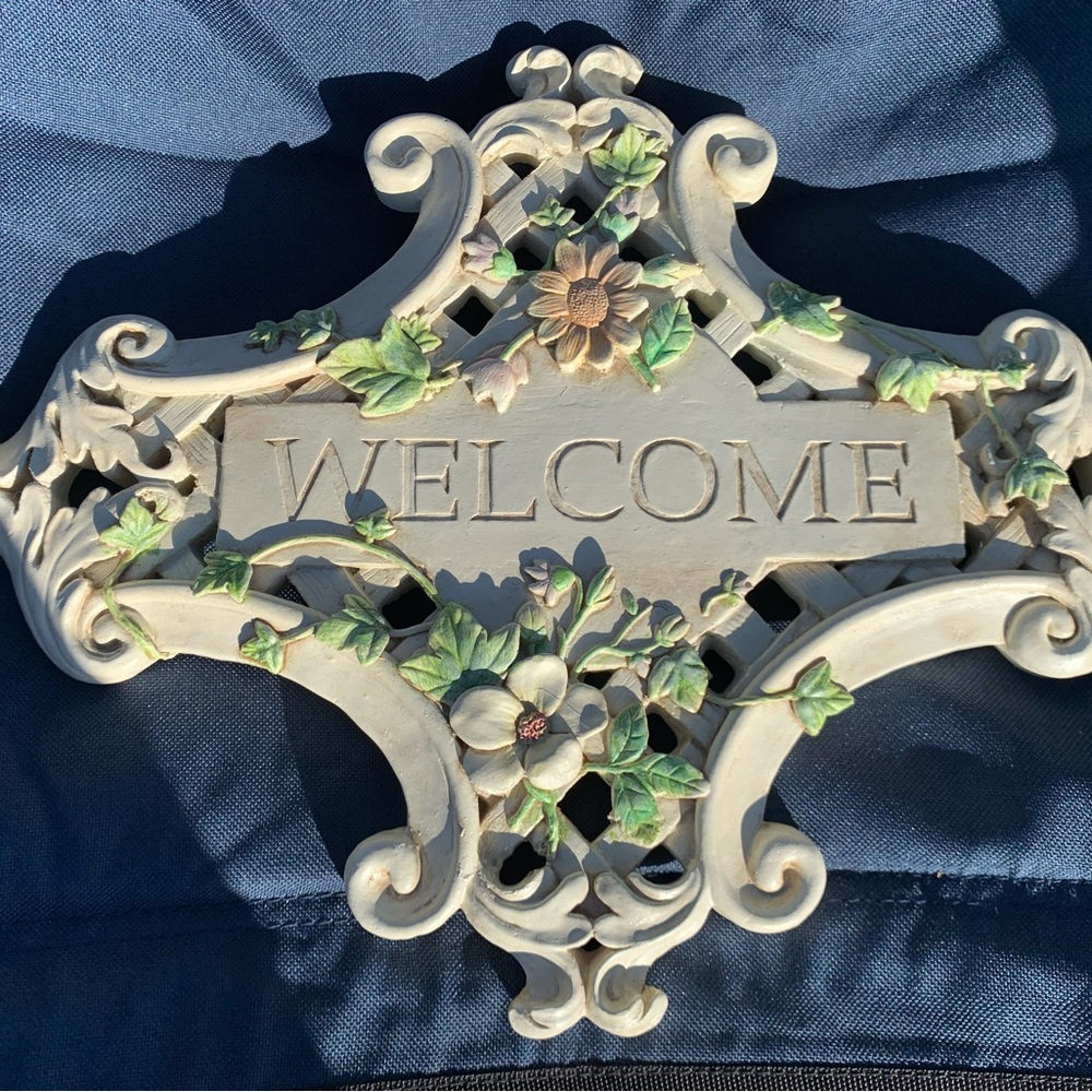 New welcome plaque Home and Garden Party